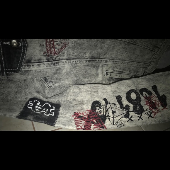 Born Fly - Picture 7 of 7